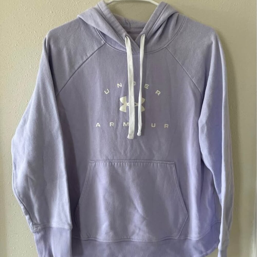 Under Armour Women’s Medium Lavender Hooded Sweatshirt Hoodie